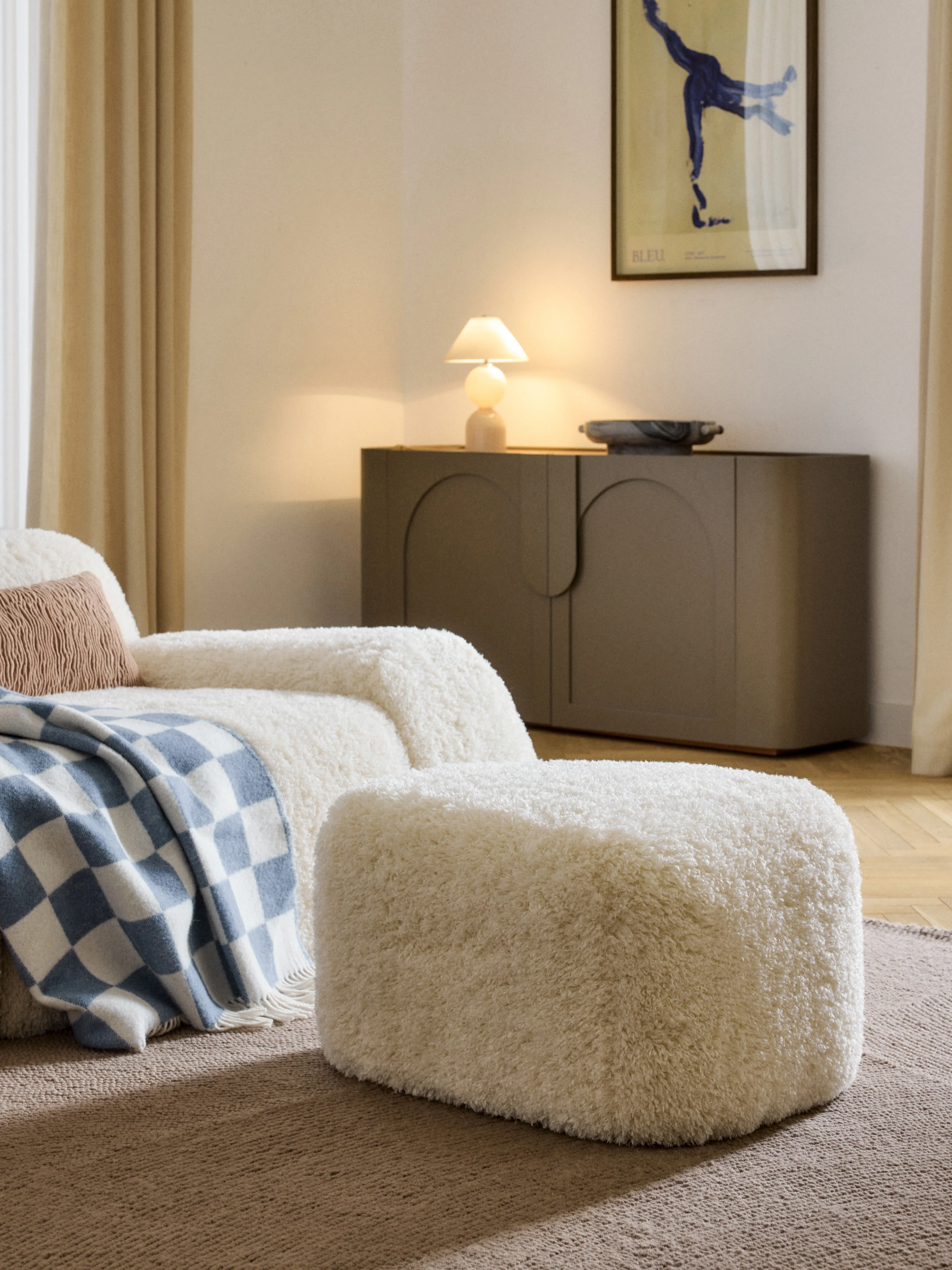 Ovale teddy ottoman Wolke