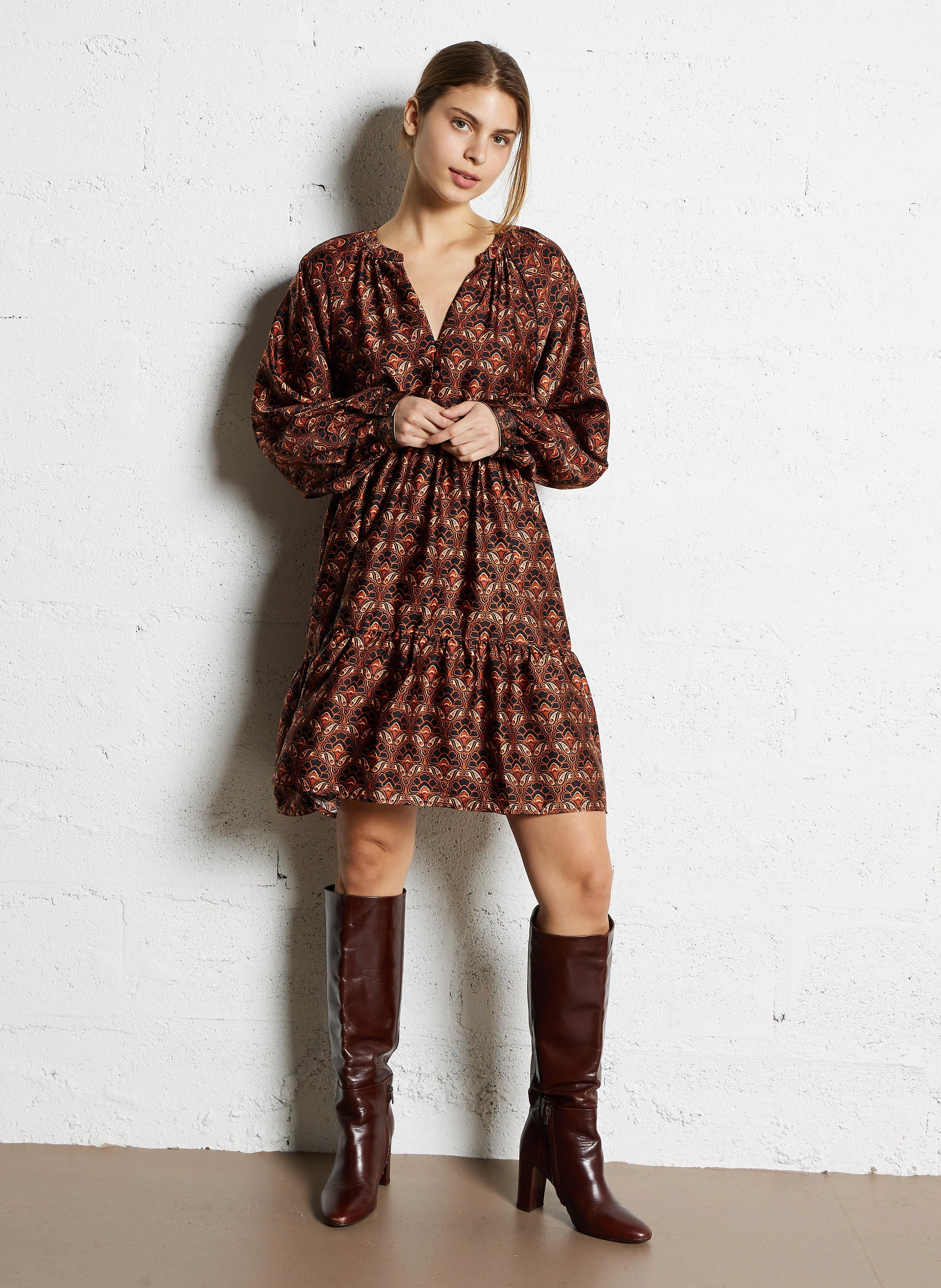 RIHEM - Robe courte col V | Marron
