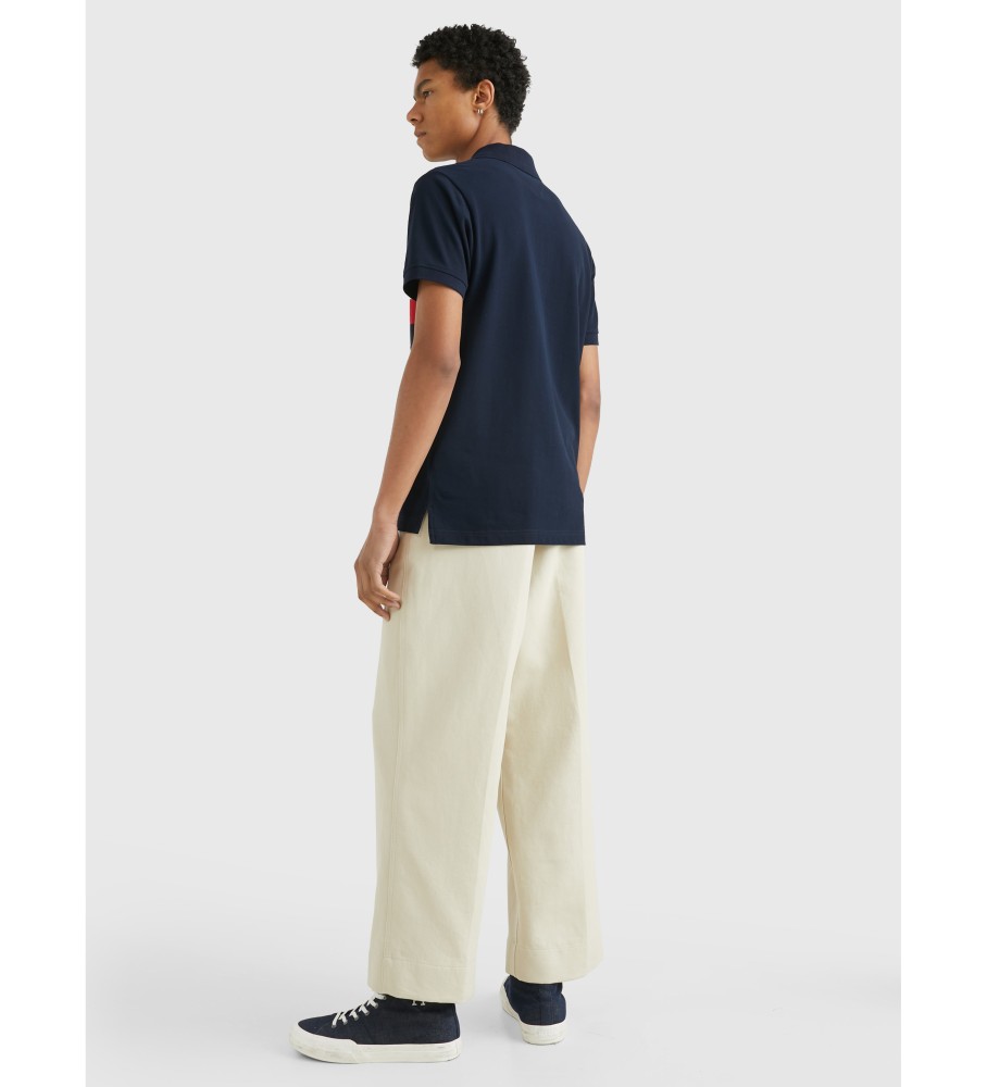 Polo Slim Tommy Hilfiger Azul Marinho com Blocos de Cores