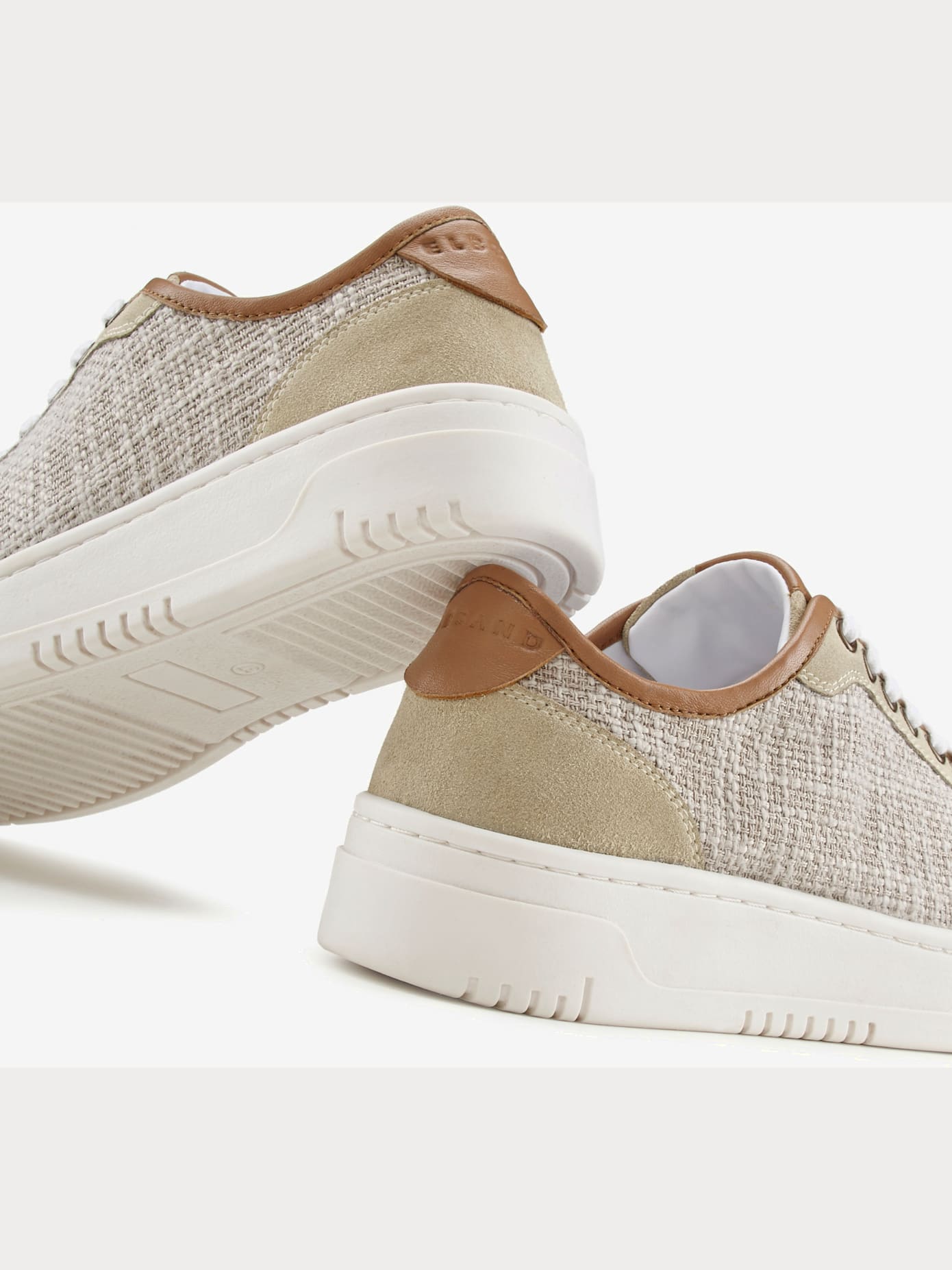 Baskets sneakers tendance en cuir de qualité