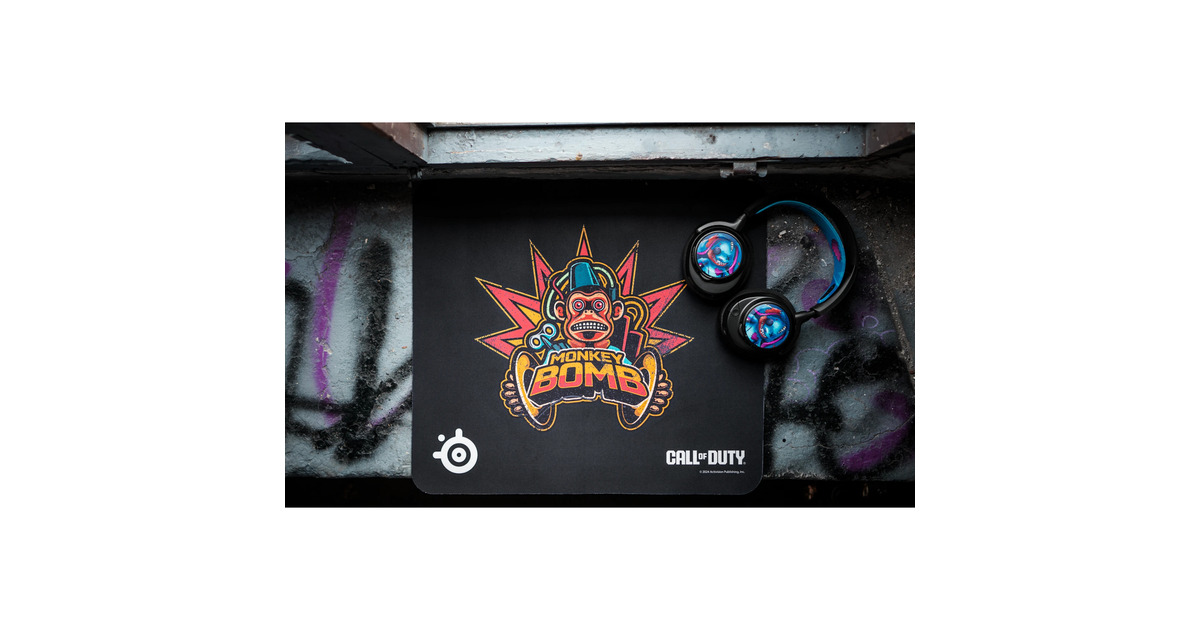 SteelSeriesQcK L x Call of Duty: Monkey Bomb Edition gaming muismat  (Zwart, Large, Inclusief in-game Weapon Charm)