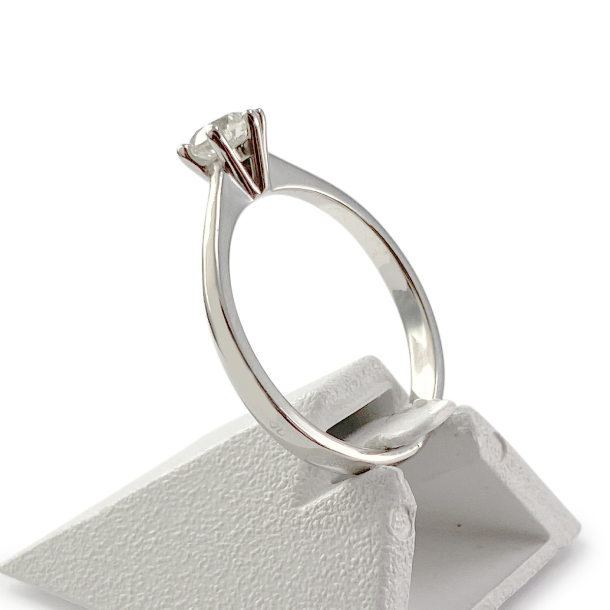 Bague solitaire d'occasion or 750 blanc diamant 0.50 carat