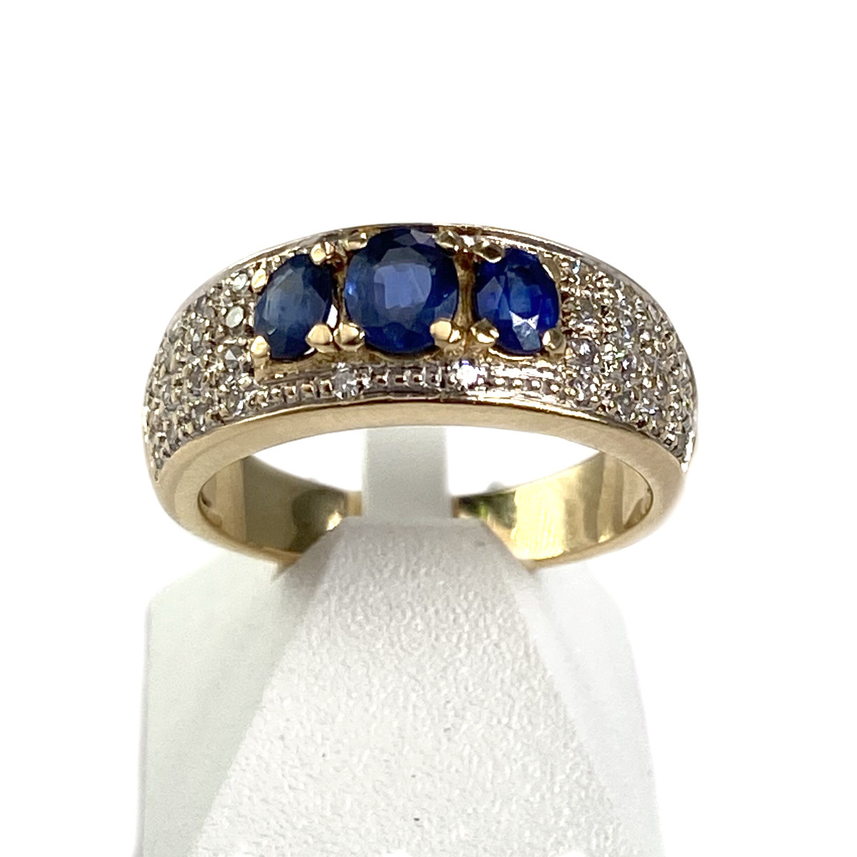 Bague d'occasion or 750 jaune diamants et saphirs