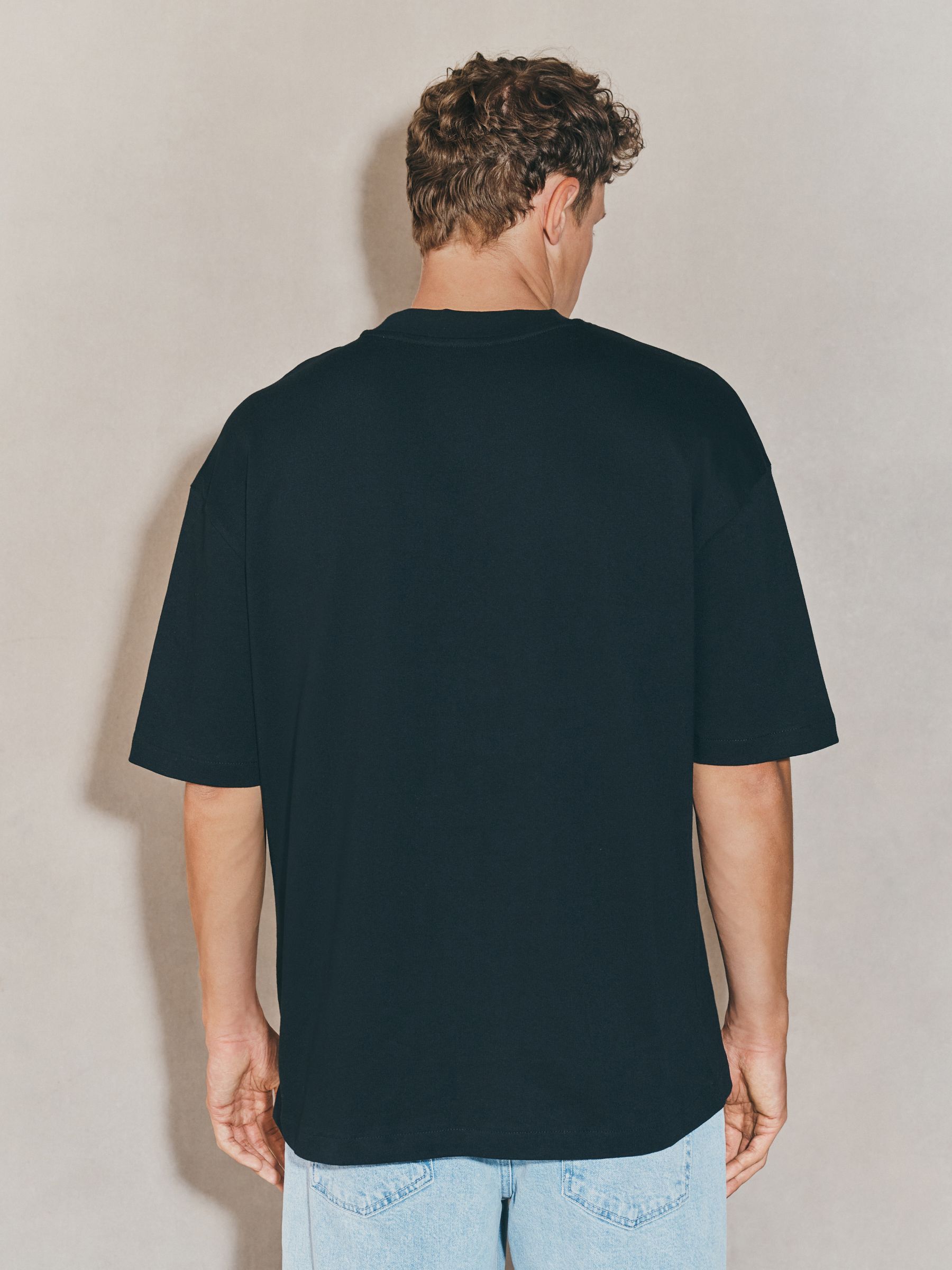 Zwart - Oversized maat. - EDIT zwaar T-shirt
