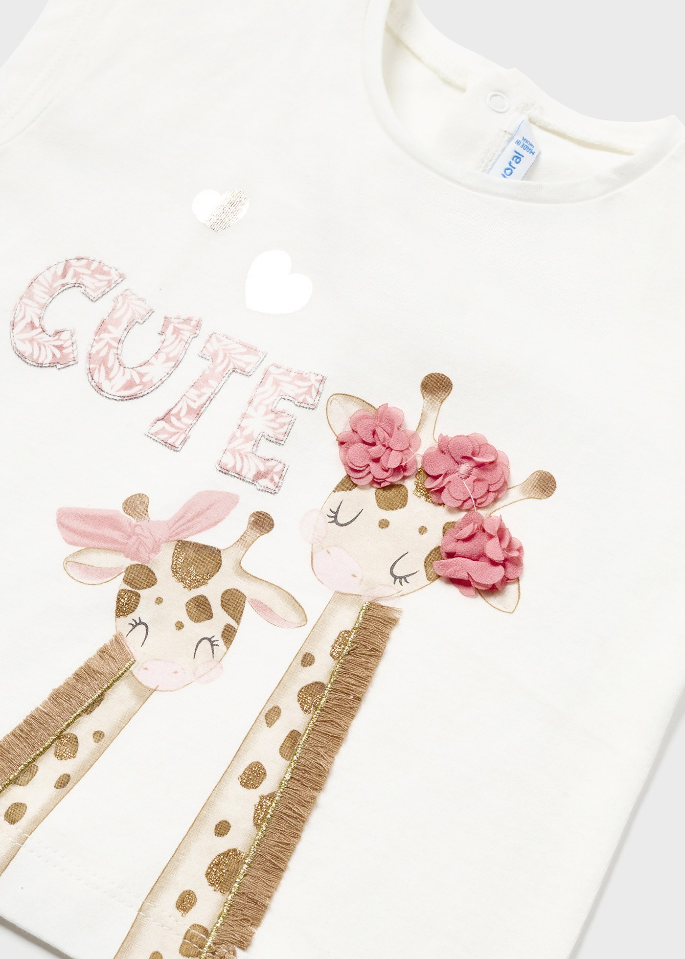 Camiseta com apliques decorativos feita de algodão sustentável para bebês