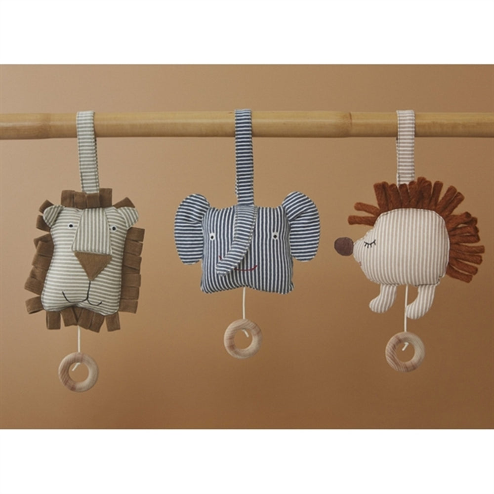 Lobo Løve Musik Uro - OYOY → Luksusbaby.dk