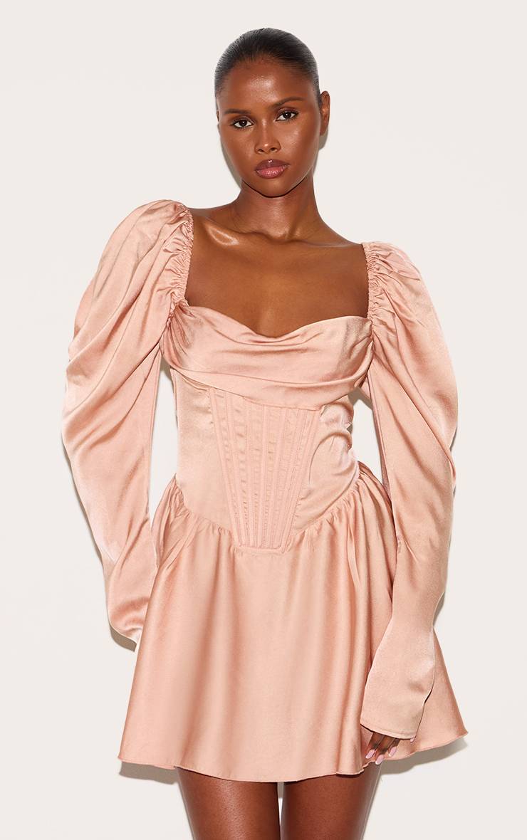 Dusty Peach Robe Patineuse Bouffante À Détail Corset En Satin