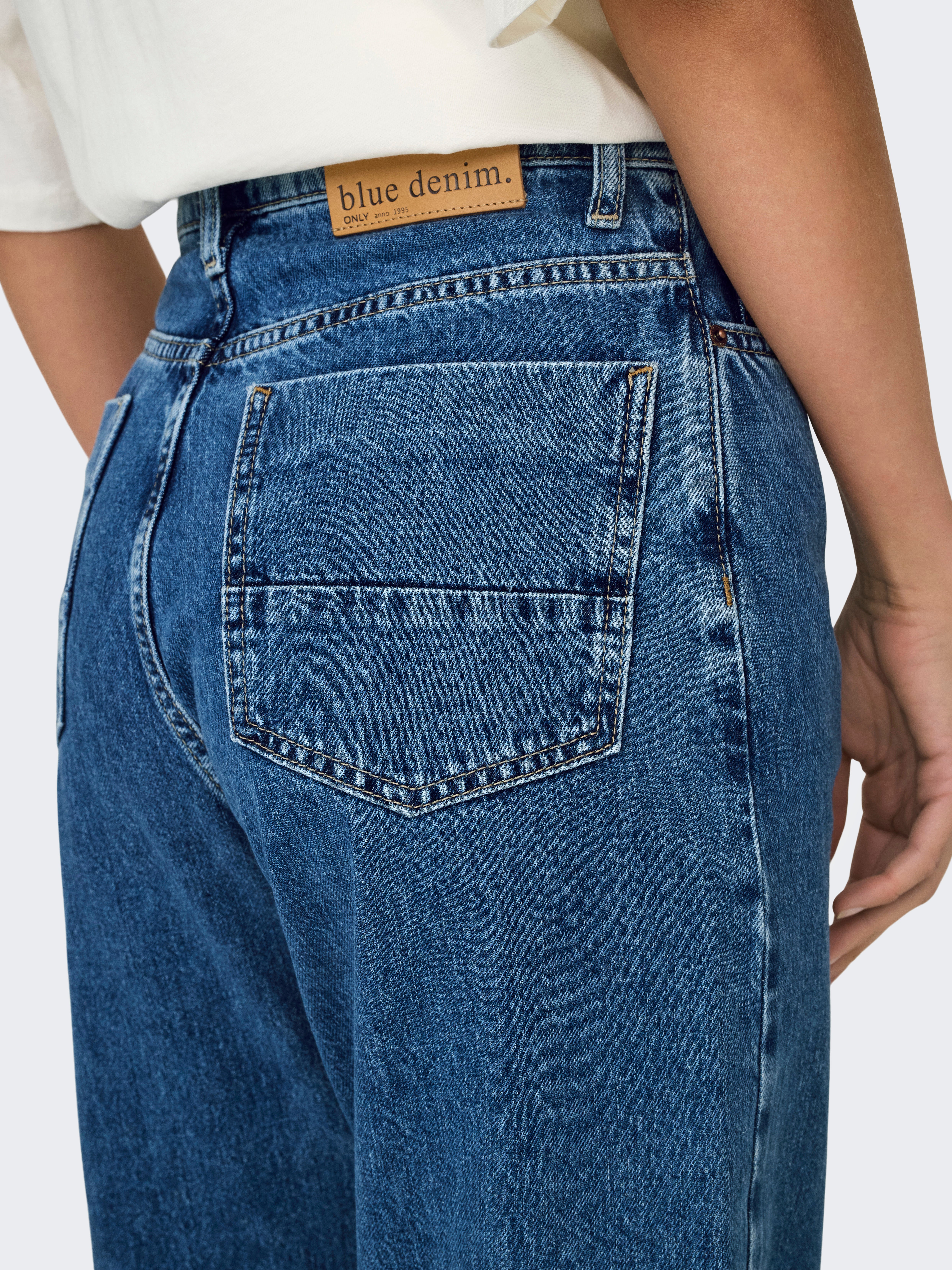 ONLHOPE Hohe Taille Weiter Beinschnitt Jeans Medium Blue Denim