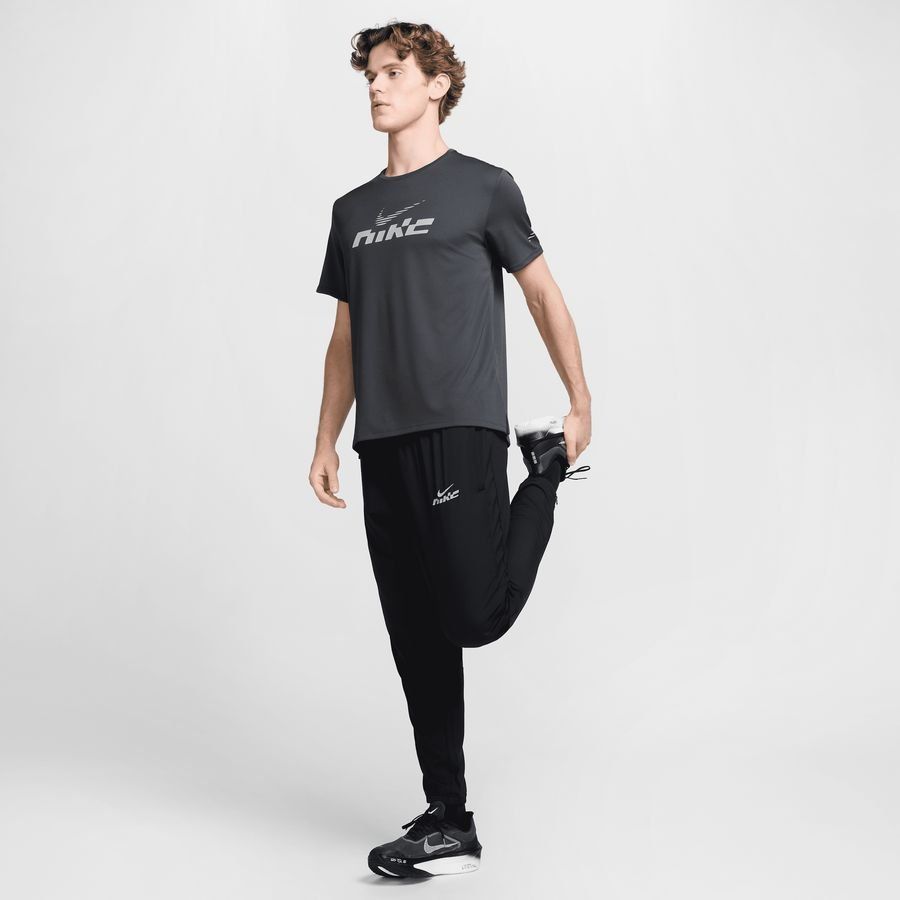 Nike Miler Flash