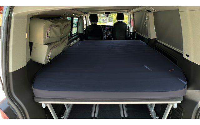 Outwell Dreamboat Campervan Isomatte / Liegematte selbstaufblasend Blau