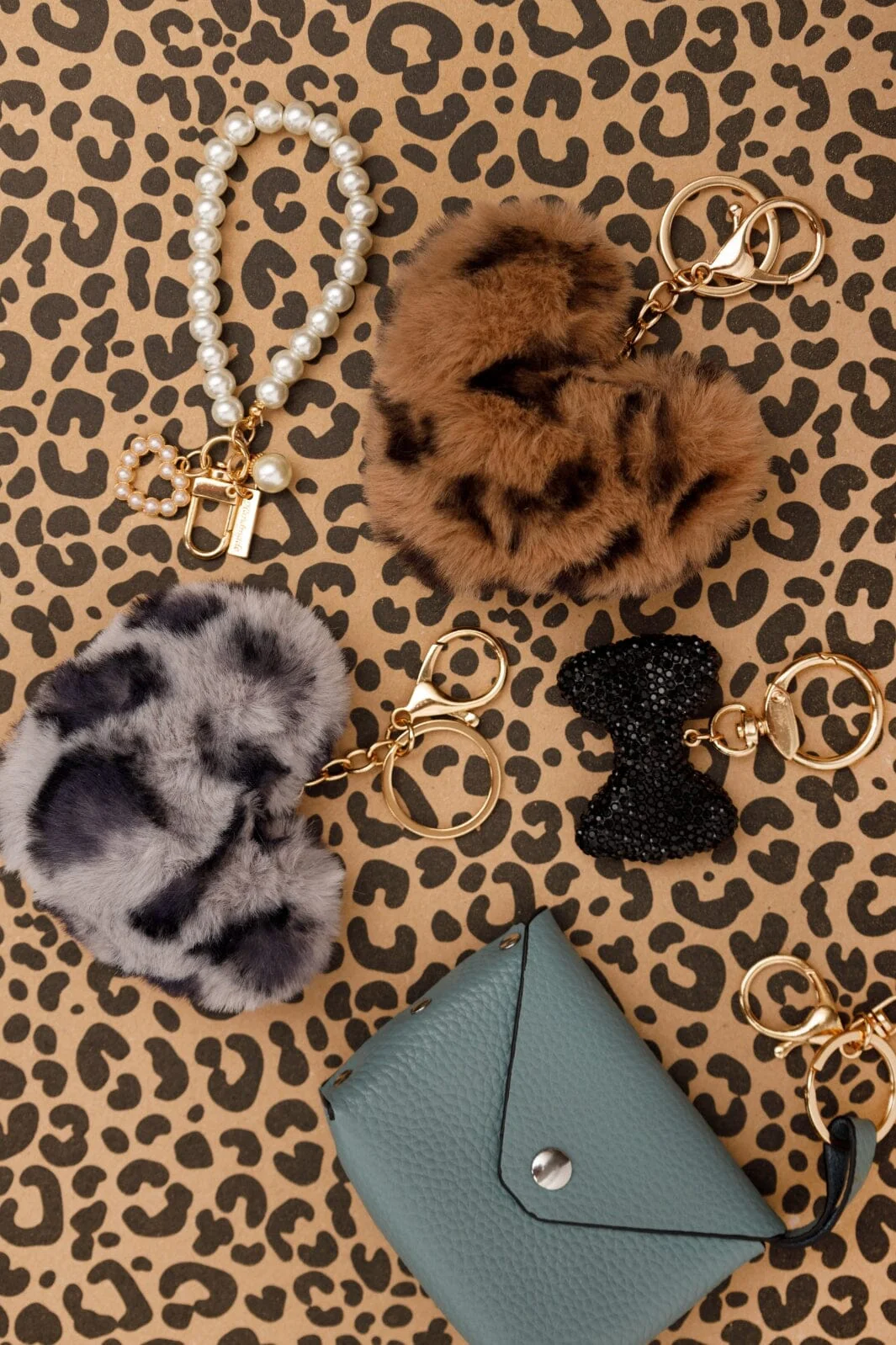 Black Colour Bcheart Soft Keyhanger 10271 grey leo