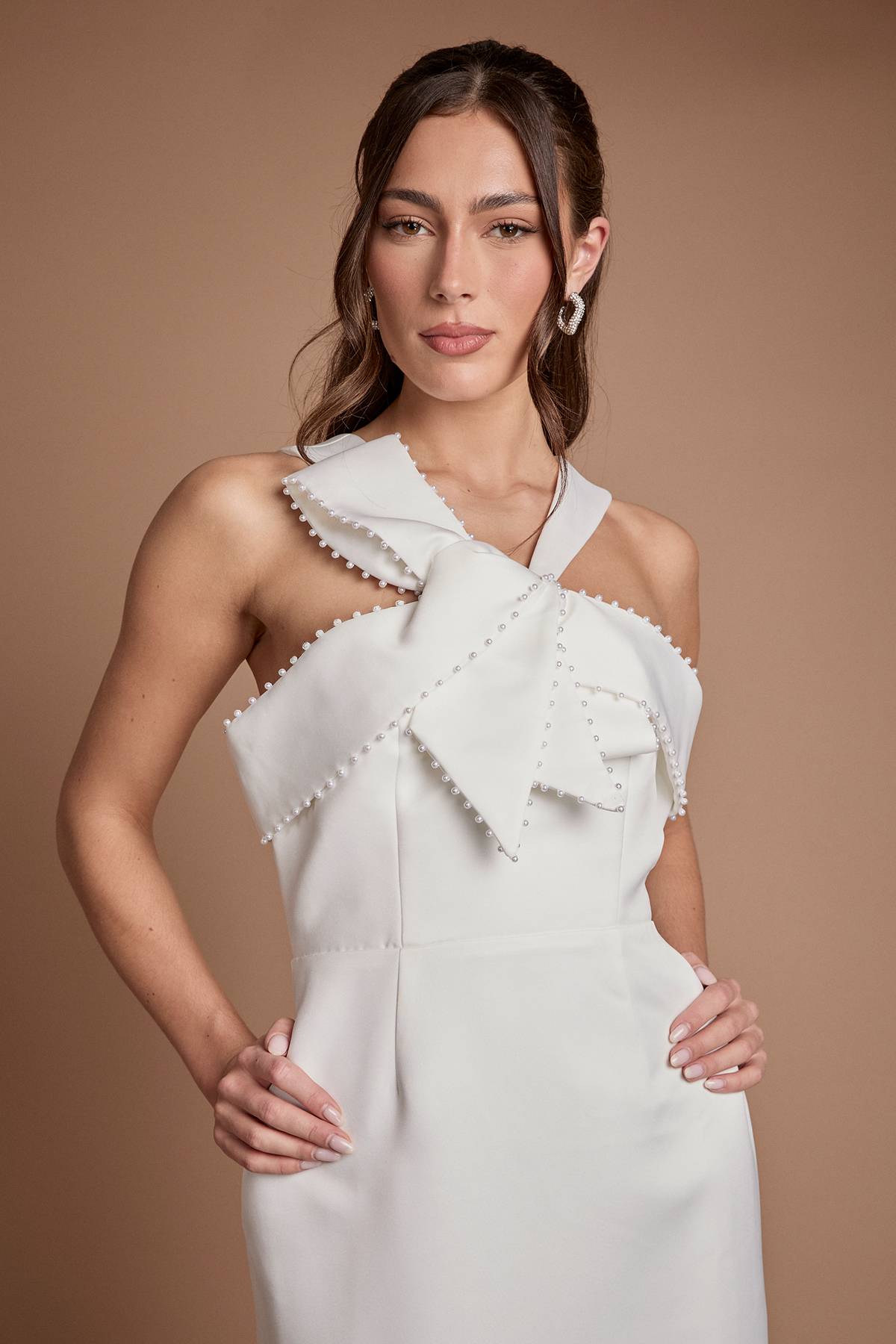 Coast Robe De Mariée Colonne Col Licou Avec Détails De Perles