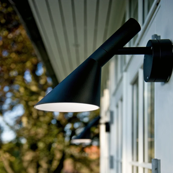 Louis Poulsen - AJ Wandleuchte Outdoor LED, schwarz