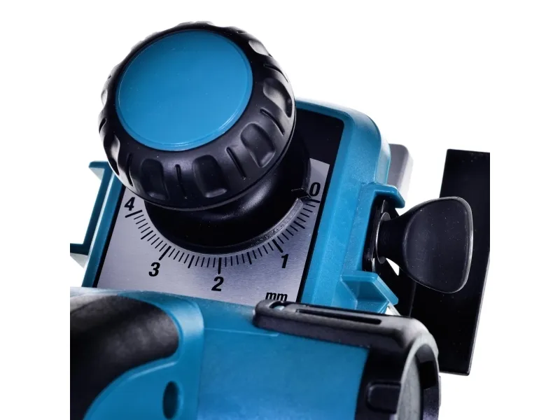 Makita KP0810 - Høvl - 850 W - 7.5 A