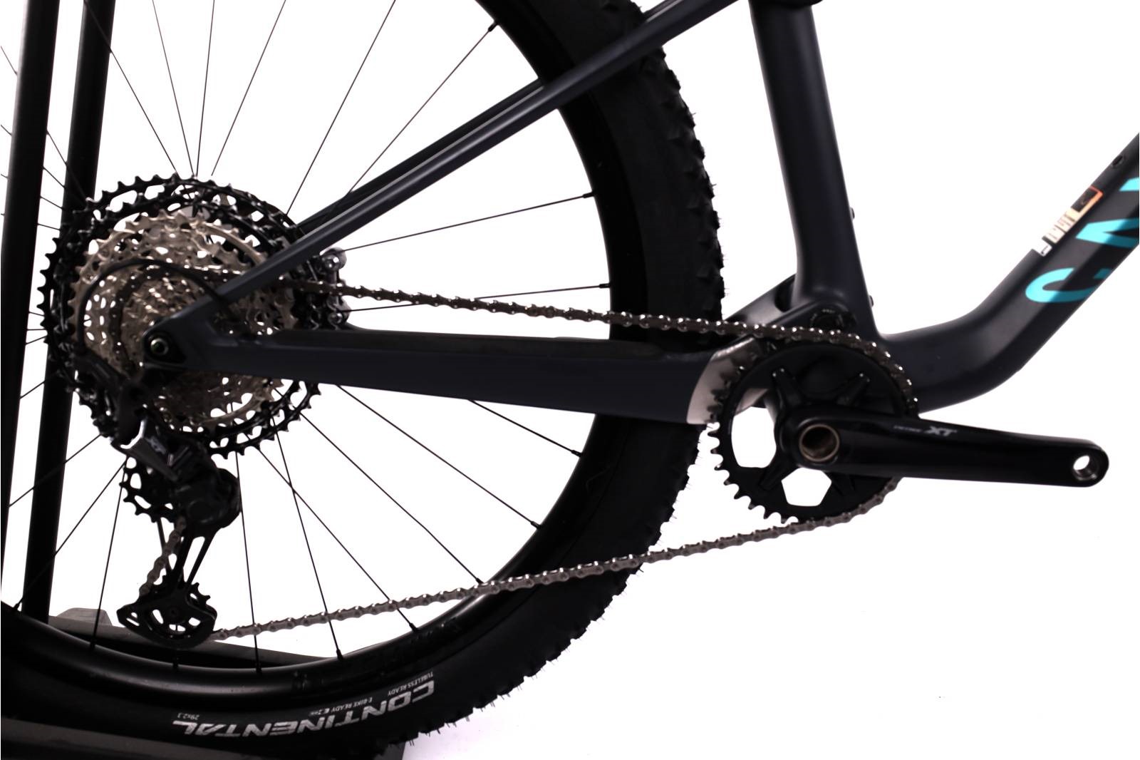 Canyon Lux CF (2022) | Diamond