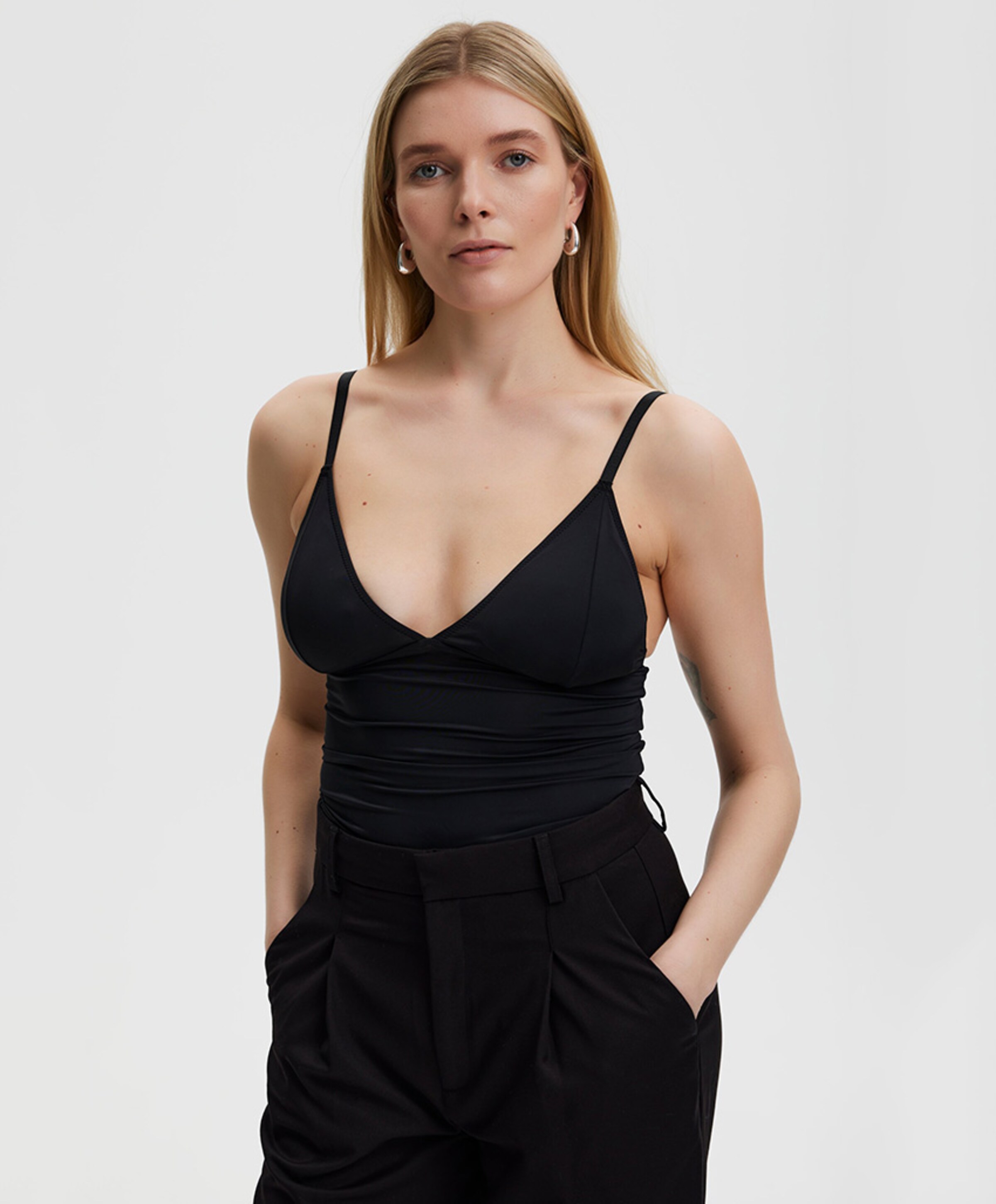 Gestuz Dames top zwart