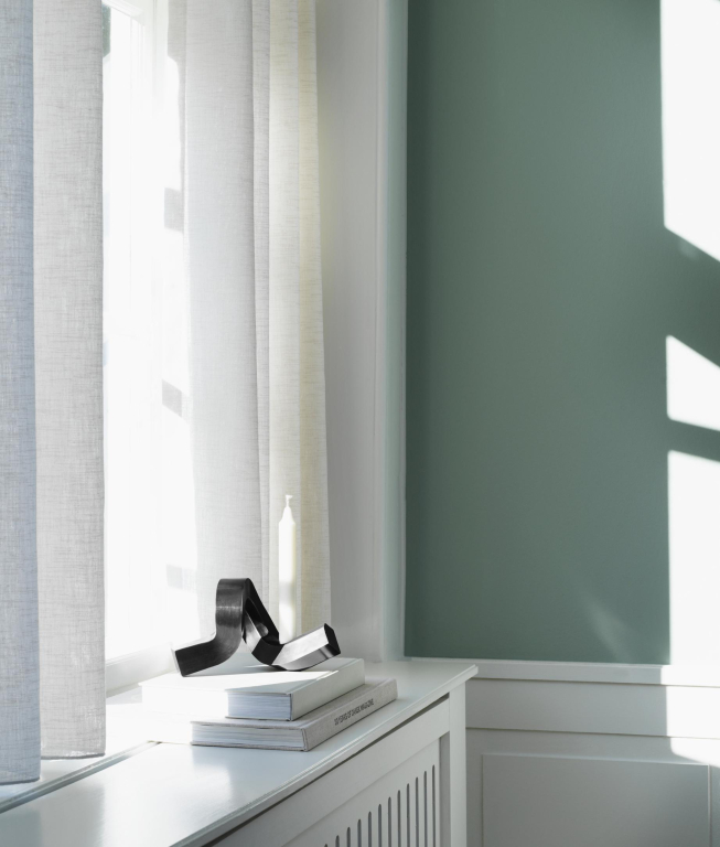 Normann Copenhagen Crooked One kandelaar bronze