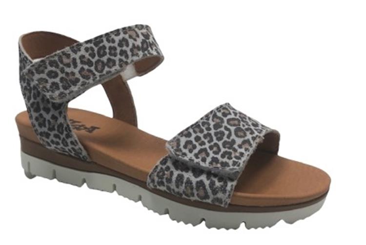 Giga G3955 Leopard