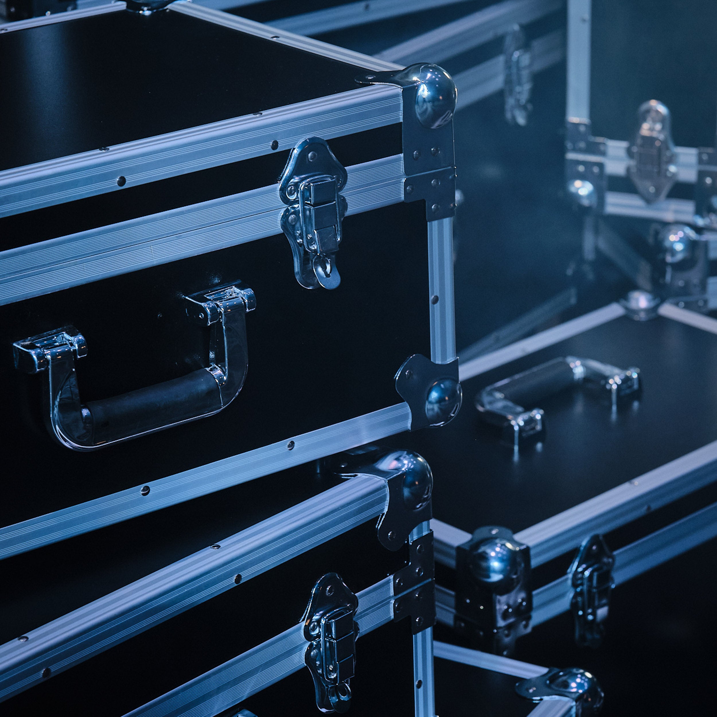 Innox Basic Line Rack 2U-23 doubledoor flightcase 2U, 23 cm