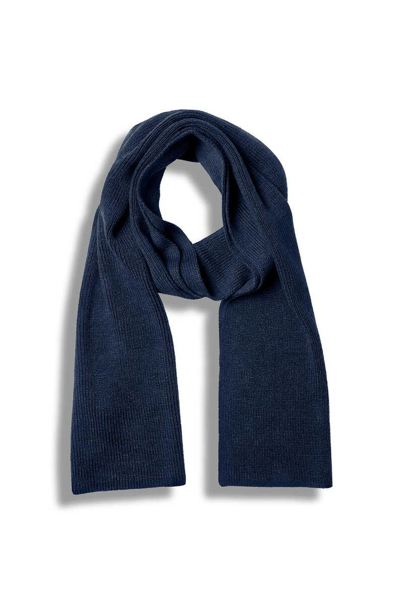 Conjunto de cachecol e gorro de tricô
