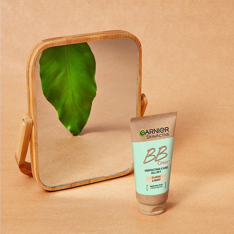 Garnier Skinactive BB Cream Classic Perfecting Care All-In-1 SPF 15 - 50 ml - Light