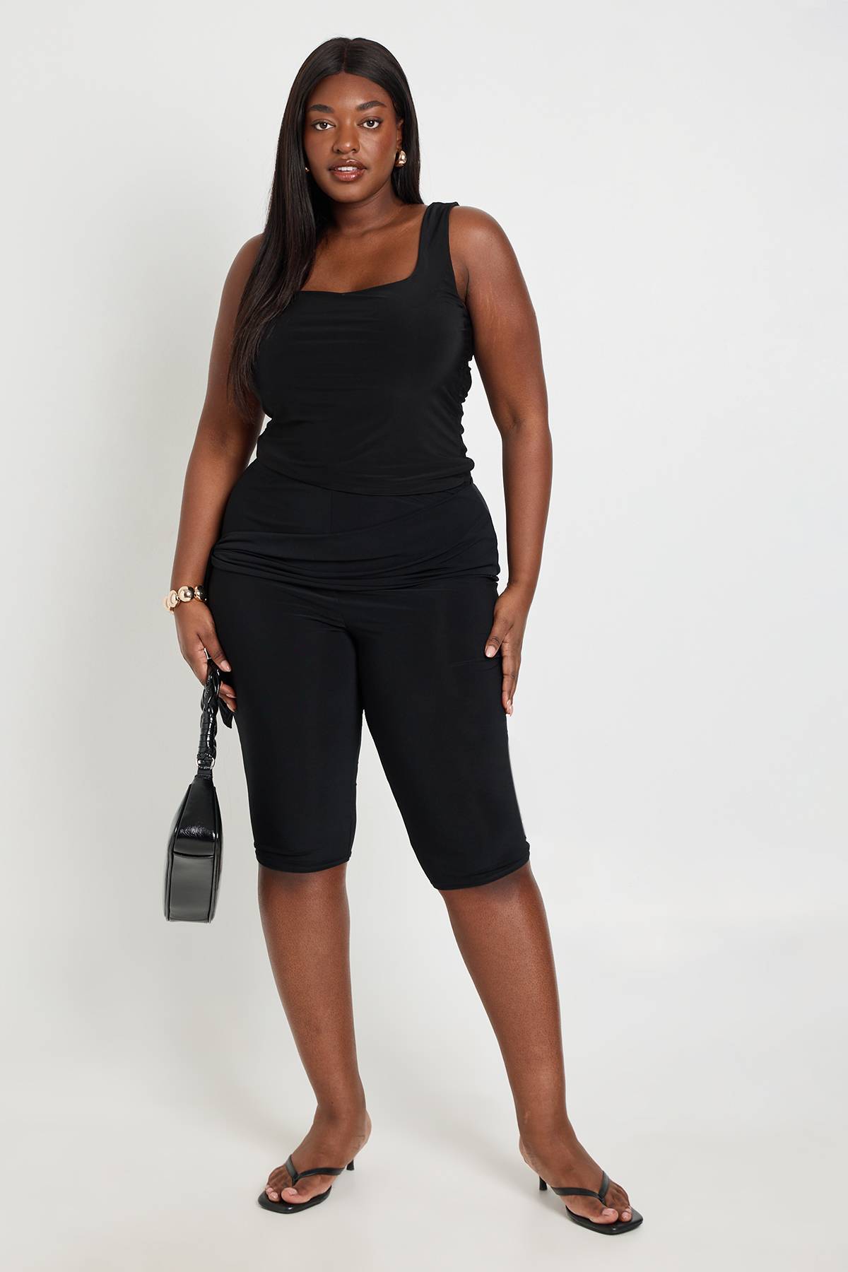 boohoo Pantalon Capri Grande Taille Avec Détail Nœud