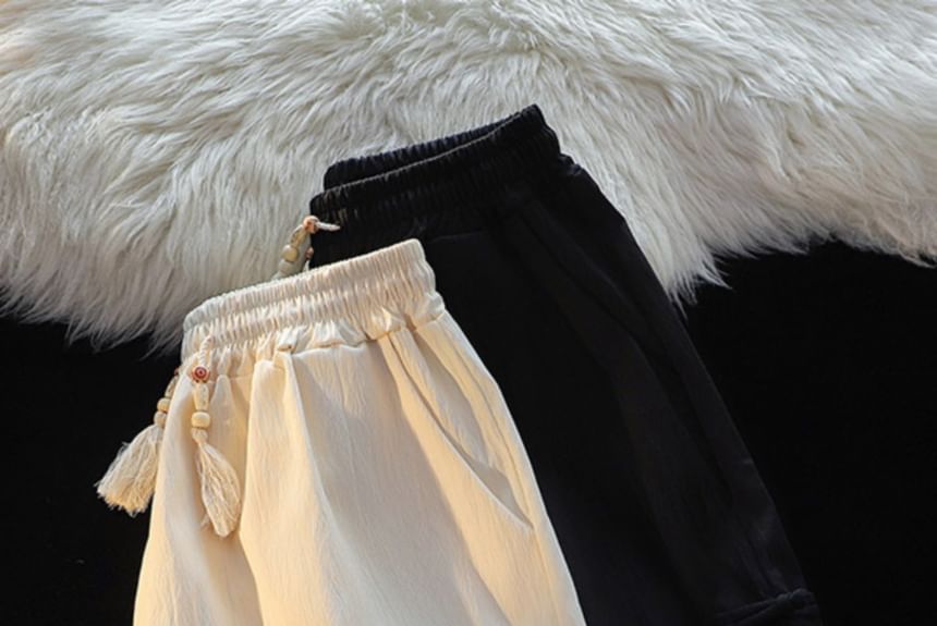 Fushet - Elastische taille, effen shorts met knoopdetail