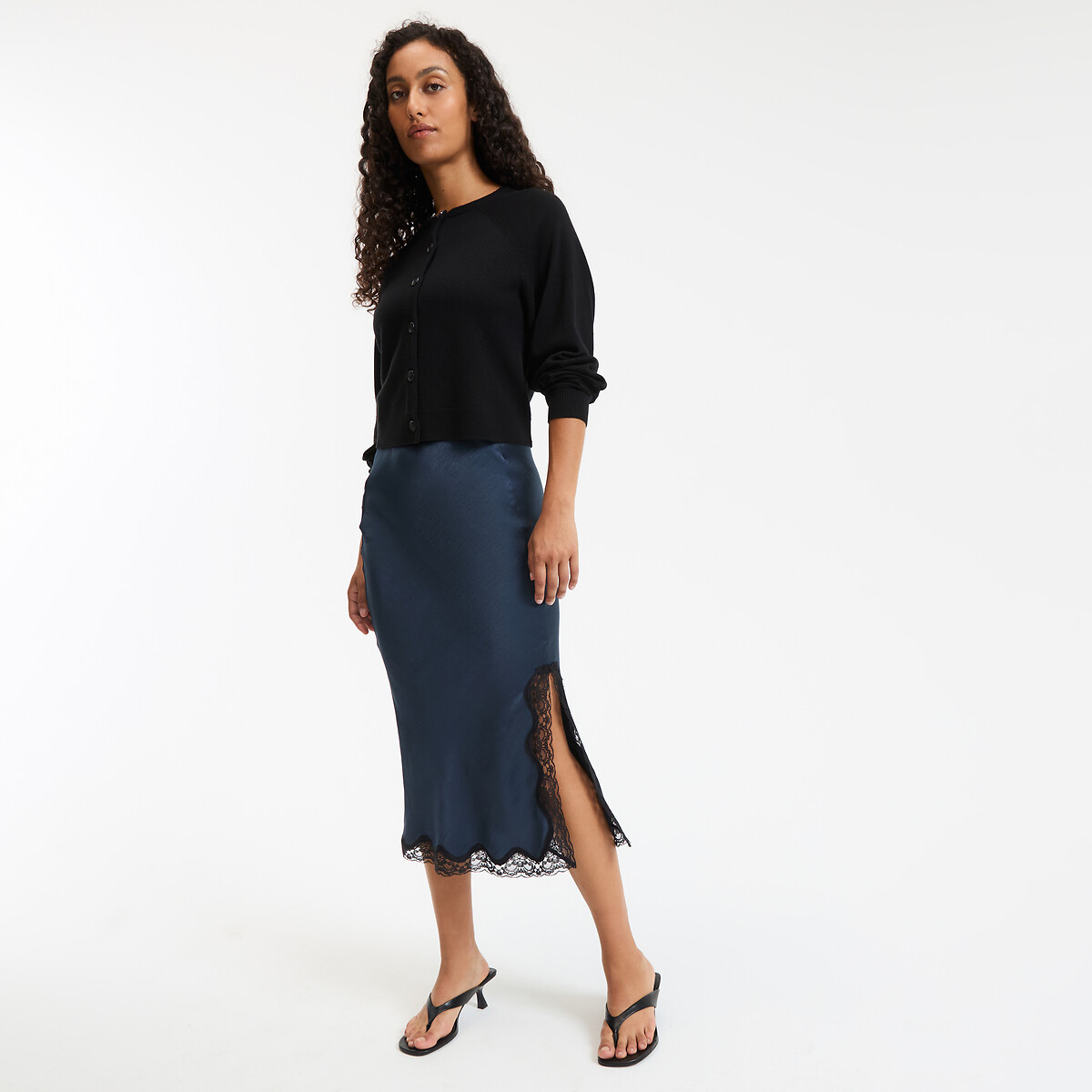 COLEÇÃO LA REDOUTE<br>Saia reta de cetim com detalhe em renda
