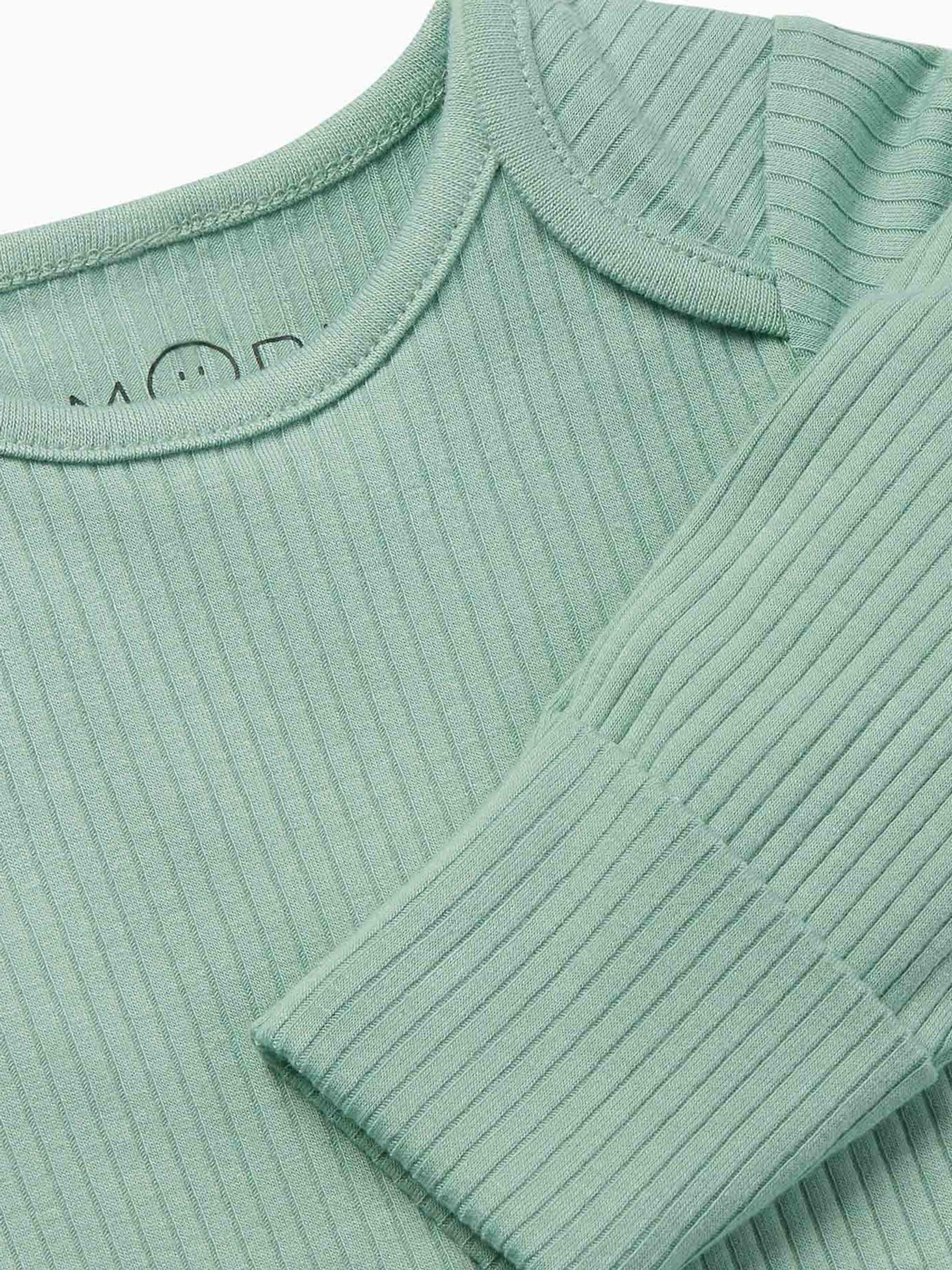 Groen - MORI Ribbed Stretch Long Sleeve Envelope Neckline Bodysuit