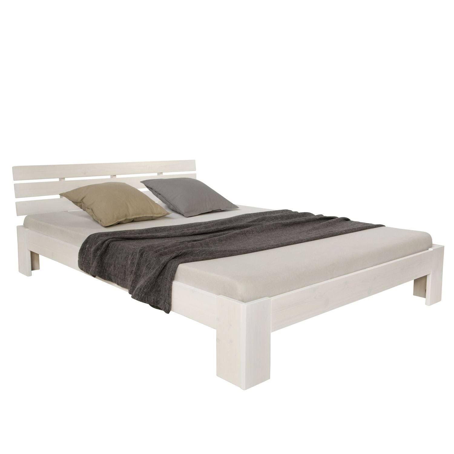 Homestyle4u Holzbett Doppelbett mit Lattenrost 200cm Material