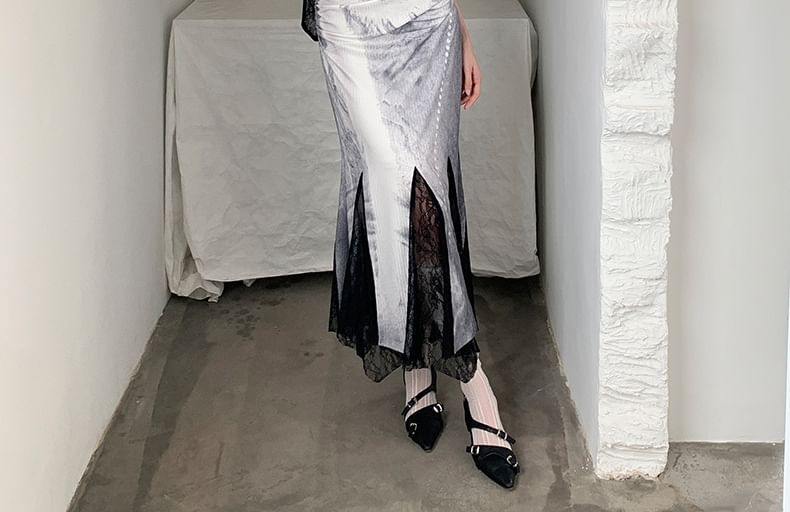 haruokiea - Asymmetrische maxi-jurk met spaghettibandjes en grafische print