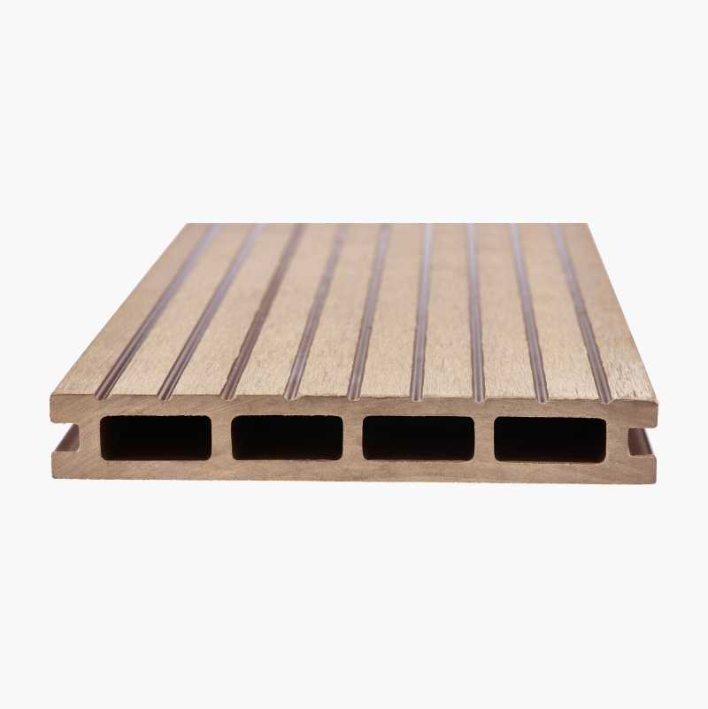 Terrassebord av kompositt, 2800 x 145 x 21 mm, lysebrun, 0,406 m²