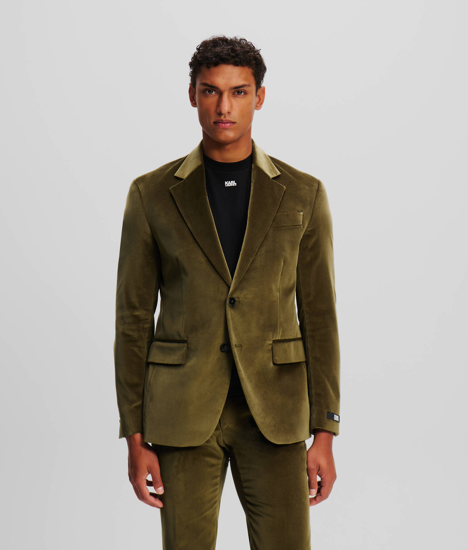 VESTE HABILLÉE