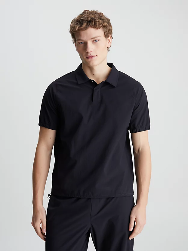 Camisa polo esportiva em seersucker