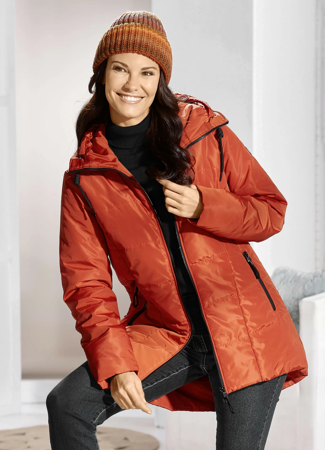 Longjacke mit umschlagbarem Regenschild