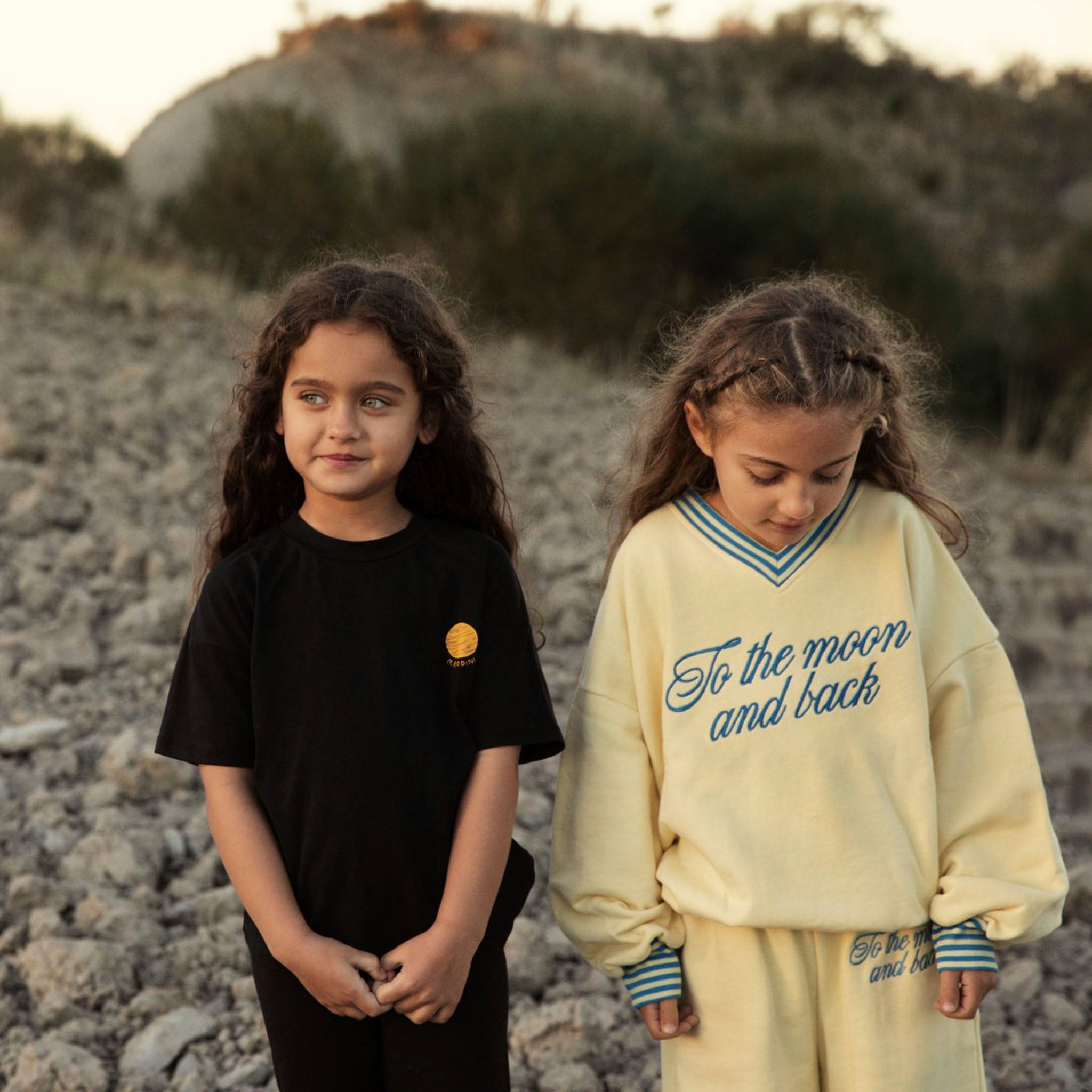 Sweatshirt To The Moon Yellow
