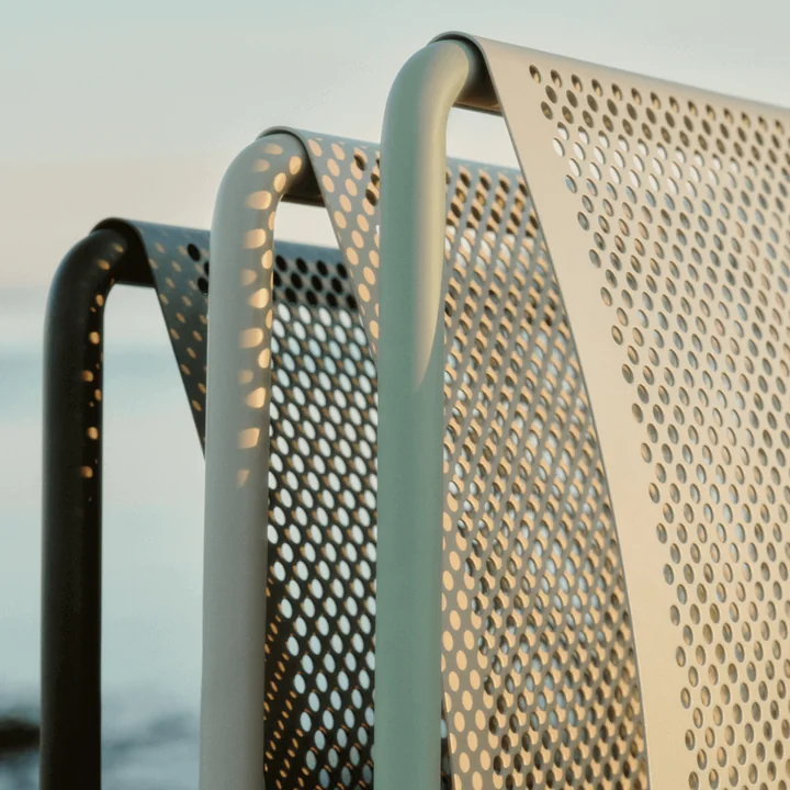 Ferm Living - Dapple Gartenstuhl, cashmere