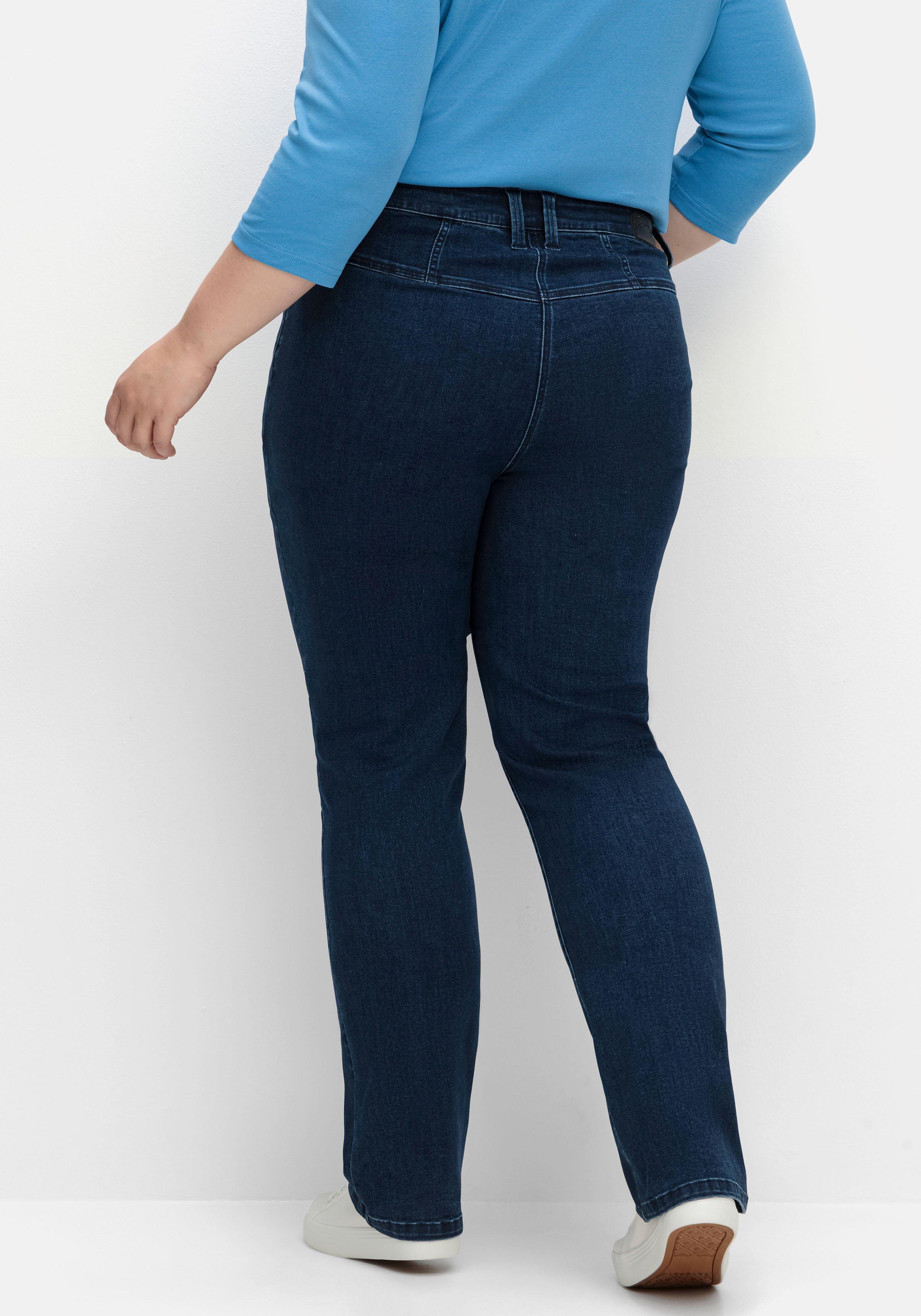 Gerade Jeans mit REPREVE® recycled Polyesterfasern