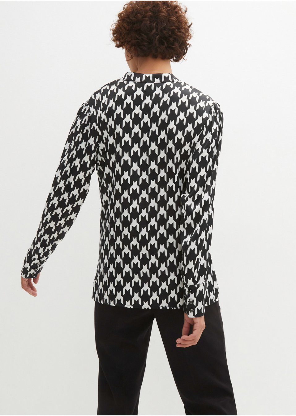 Tunique-blouse avec col bénitier
