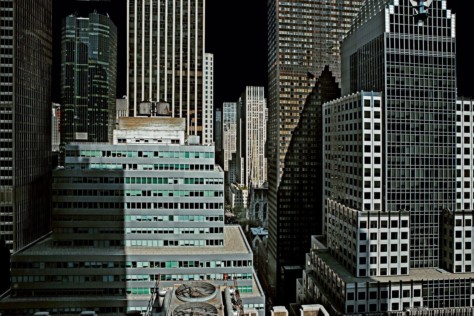 Darklight IV by Lutz Hilgers - Limited Edition. Edition of: 100. Signed.
