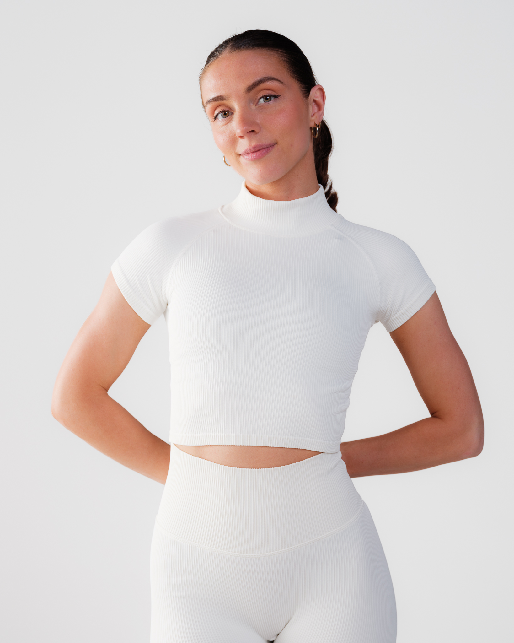 Bumpro Perfect Rib Crop Tee Turtleneck Off-White