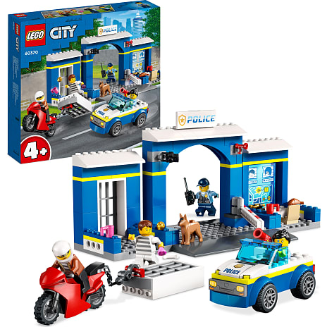 LEGO City 60370 skurkejagt ved politistationen