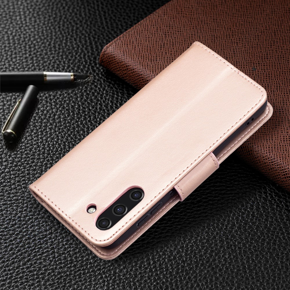 Samsung Galaxy S21 FE 5G Leder Tasche mit Kartenfach   Handschlaufe Schmetterling - Roségold