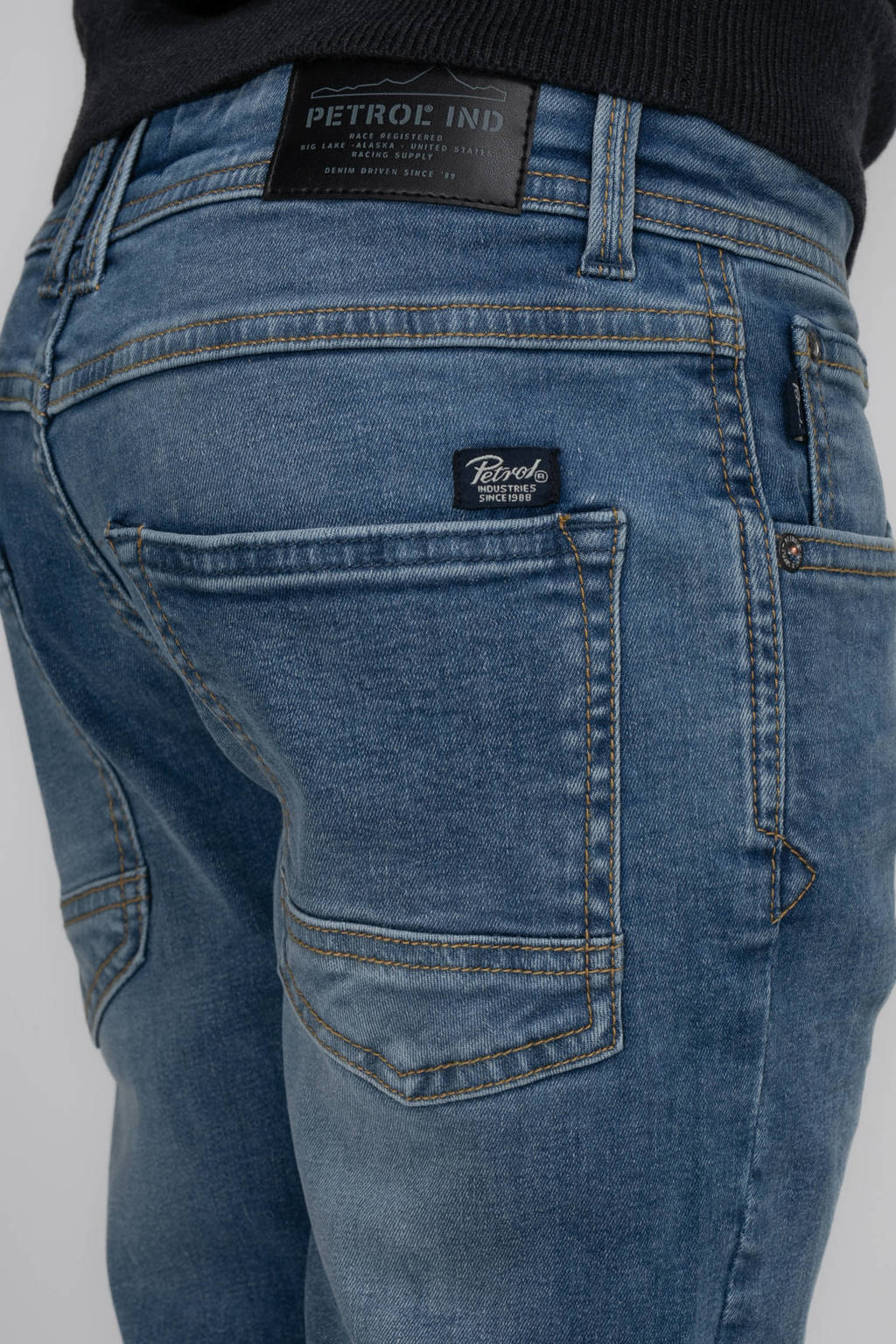 Petrol Industries straight leg jeans medium used