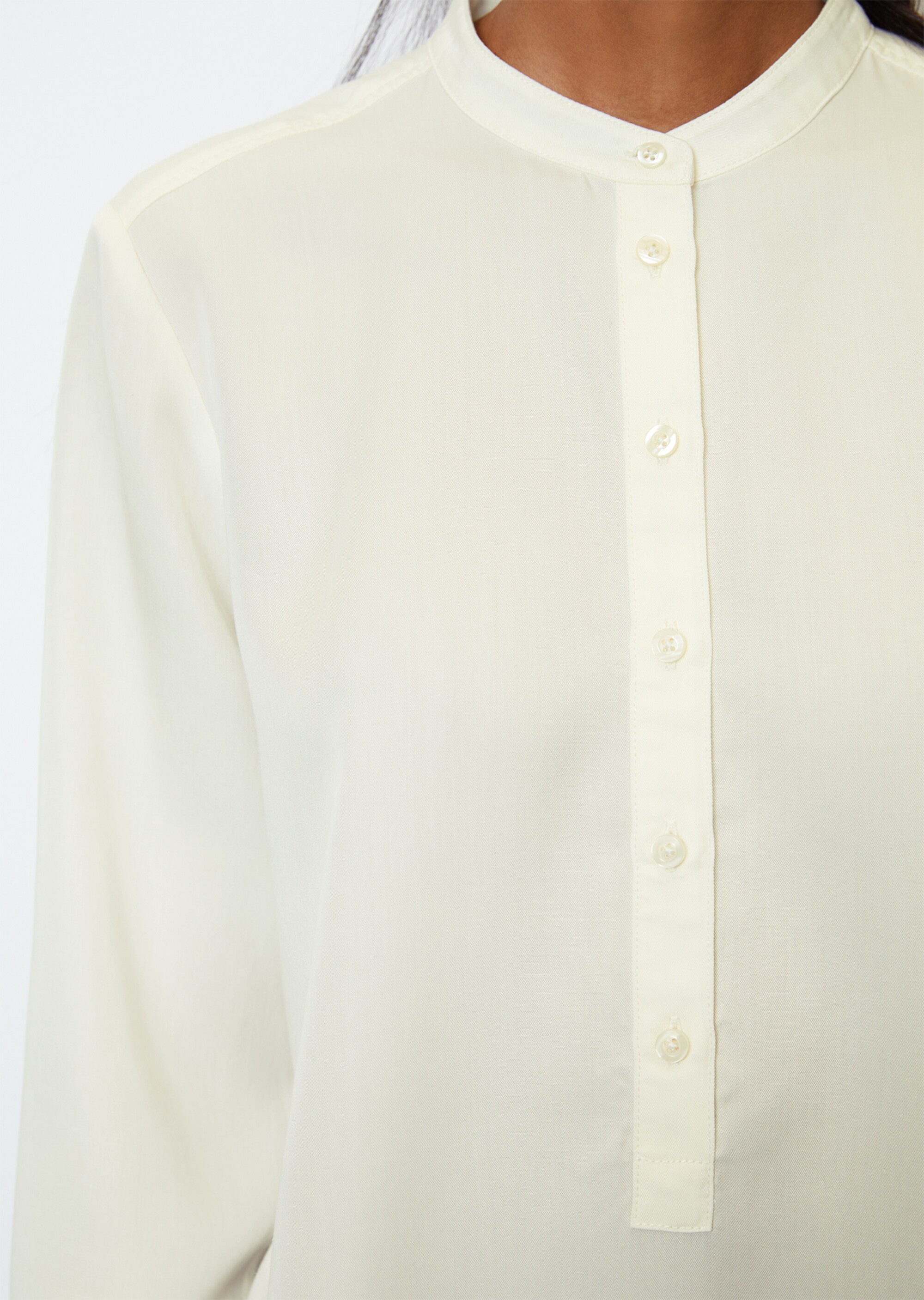 Fließende Bluse mit Stehkragen aus Tencel™-Lyocell