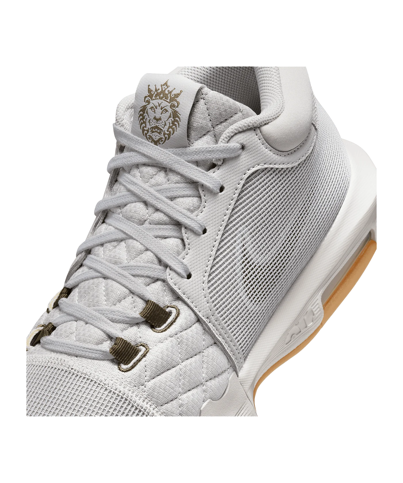 Nike LeBron Witness 8 Braun Grün F003