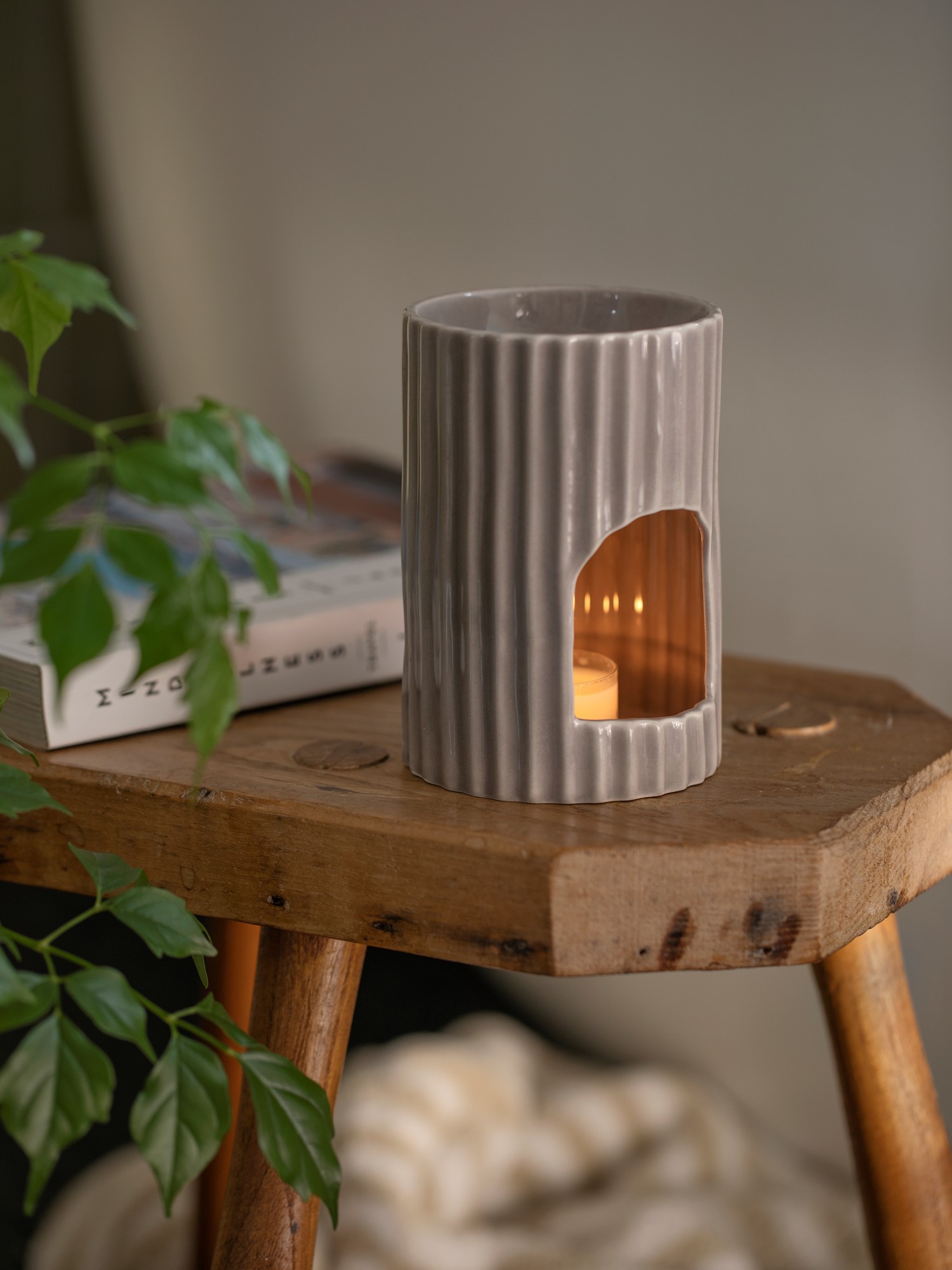 Duftlampe | Porcelæn. Ø8 x 12 cm. | Off White