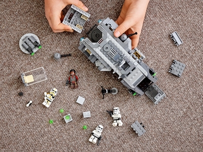 LEGO Keizerlijke gepantserde plunderaar (75311)