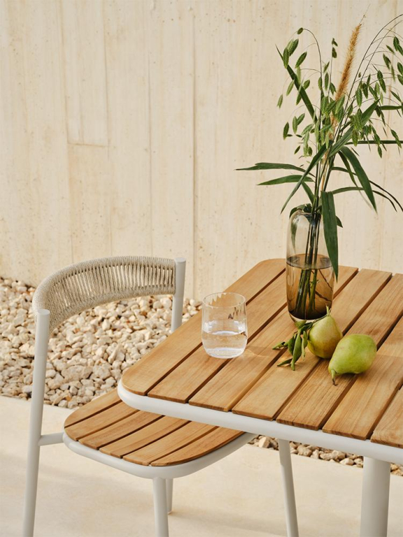 Bolia Kite tuintafel 75x75cm teak/grijs