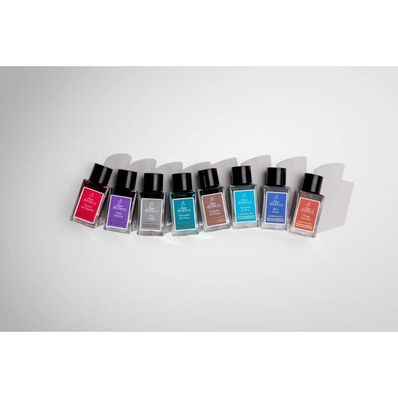 Encre 1670 à paillettes dorées 15ml - Fuchsia de Magellan